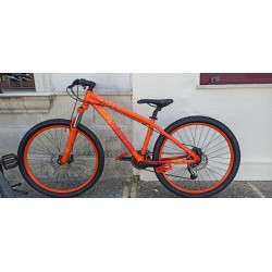 BICICLETA(SEMINUEVA) 26'' SCOTT 630