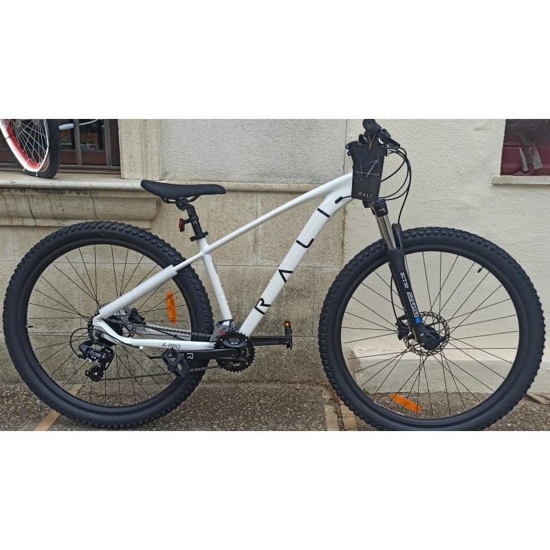 BICICLETA(NUEVA) RALI APRO 29'' BLANCA