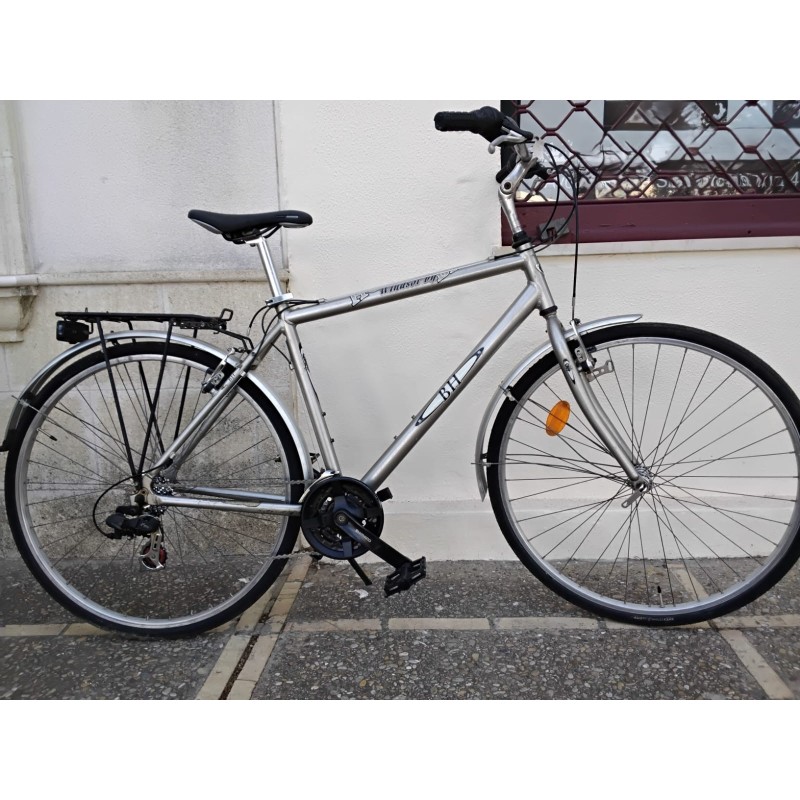 BICICLETA(SEGUNDA MANO)BH WINDSOR 700 HIBRIDA