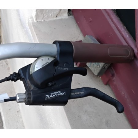 BICICLETA(SEGUNDA MANO) VIKING 700 HIBRIDA