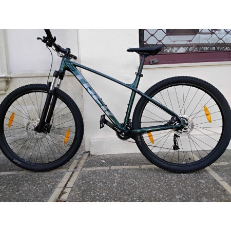 BICICLETA(SEMINUEVA)  29'' TREK MARLIN 7