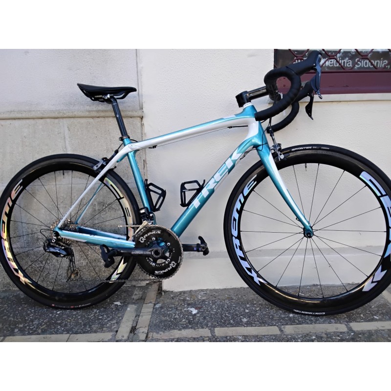 BICICLETA( SEMINUEVA)CARBONO TREK DOMANE  700