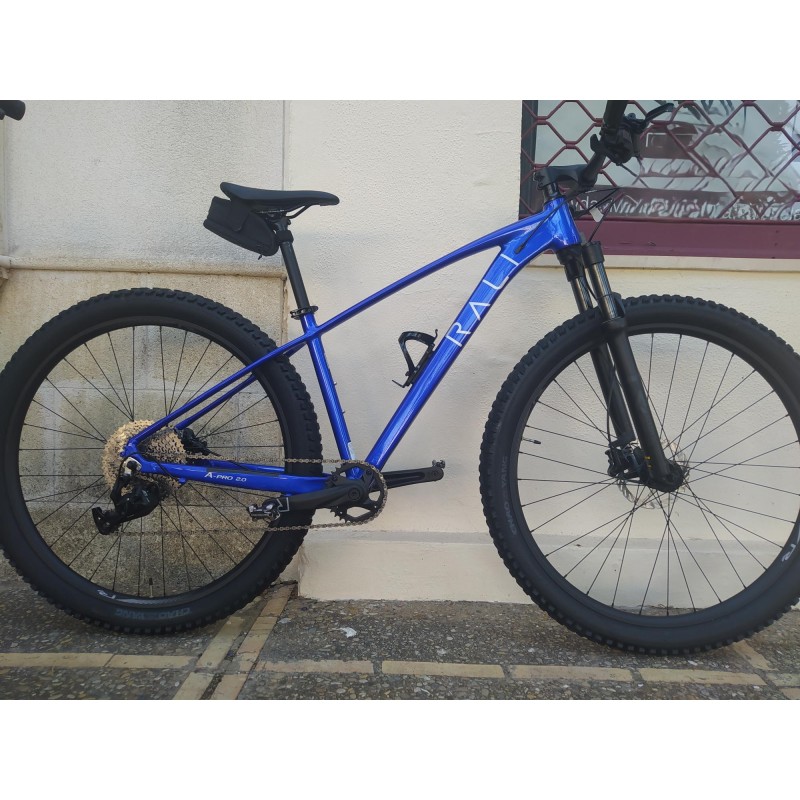 BICICLETA(SEMINUEVA) RALI A-PRO 2.0  29''