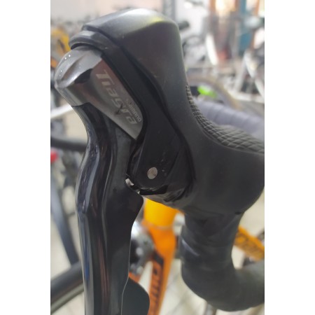 BICICLETA(SEGUNDA MANO)CARRETERA MEGAMO RIO 700