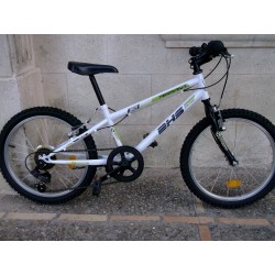 BICICLETA (SEMINUEVA) DHS...