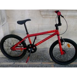 BICICLETA (SEMINUEVA) BMX...