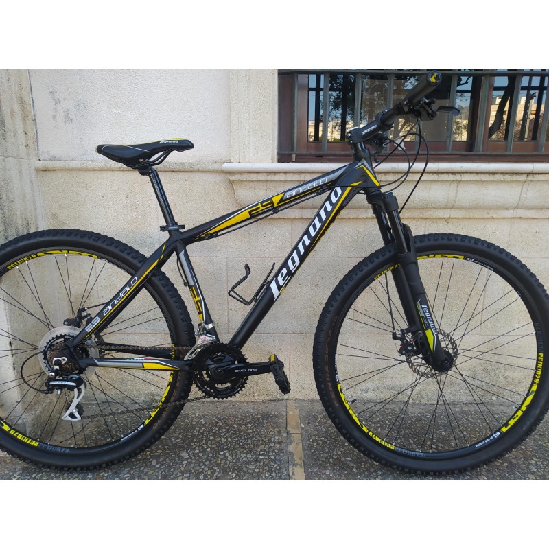 BICICLETA(SEGUNDA MANO)LEGNANO ANDALO 29''