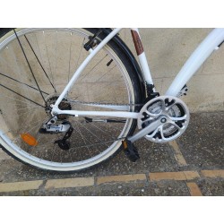 BICICLETA (SEMINUEVA) B´TWIN 700