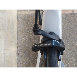 BICICLETA( SEMINUEVA)CARRETRA CARBONO GIANT TCR 700